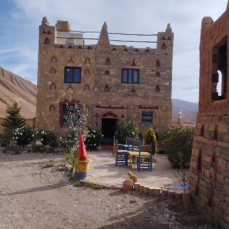 Auberge Hostel Traditionnel Tinghir Dış mekan fotoğraf