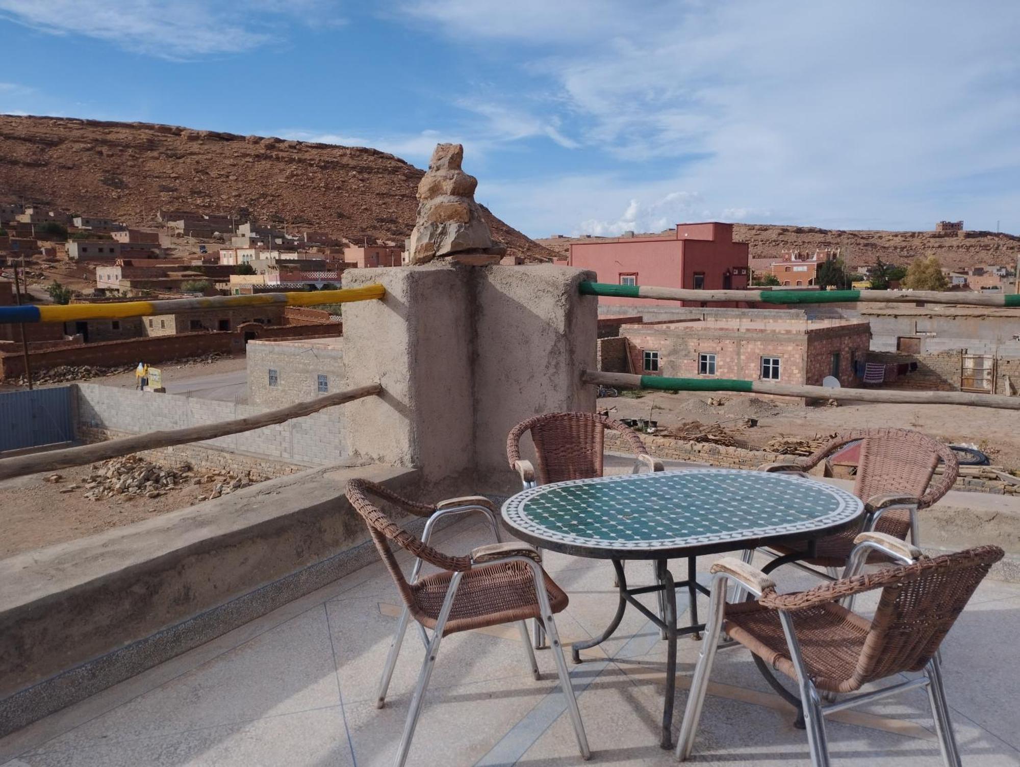 Auberge Hostel Traditionnel Tinghir Dış mekan fotoğraf