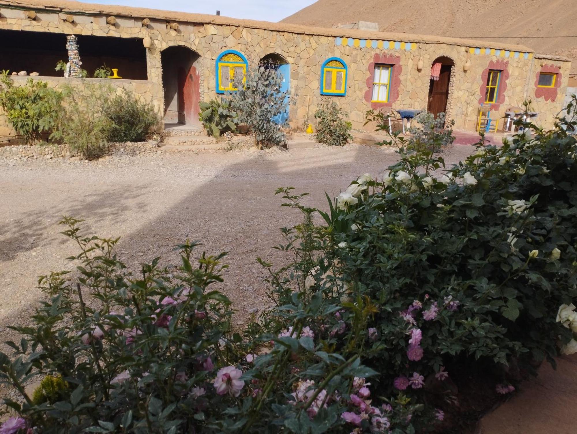 Auberge Hostel Traditionnel Tinghir Dış mekan fotoğraf
