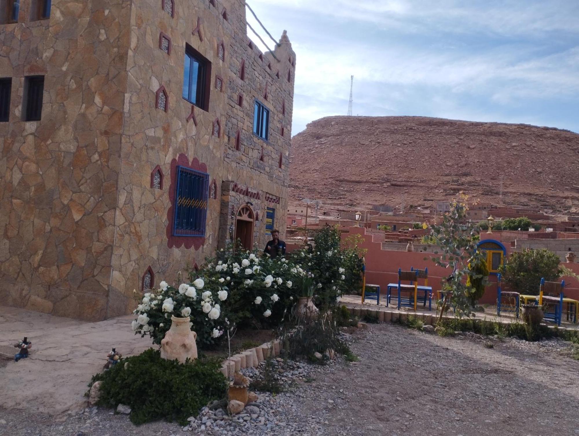 Auberge Hostel Traditionnel Tinghir Dış mekan fotoğraf
